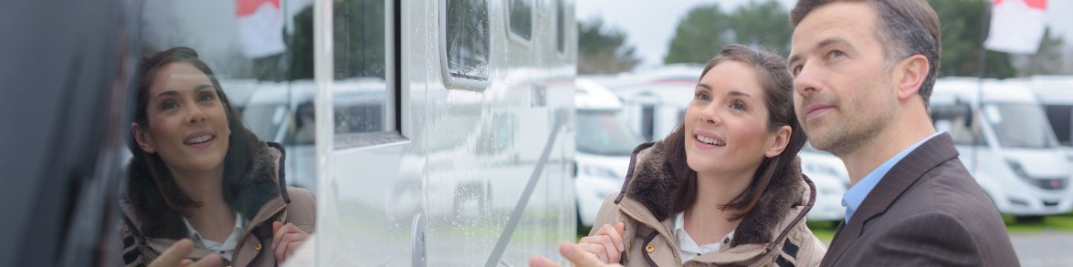 Read more about the article Important Tips to Consider When Buying an RV
